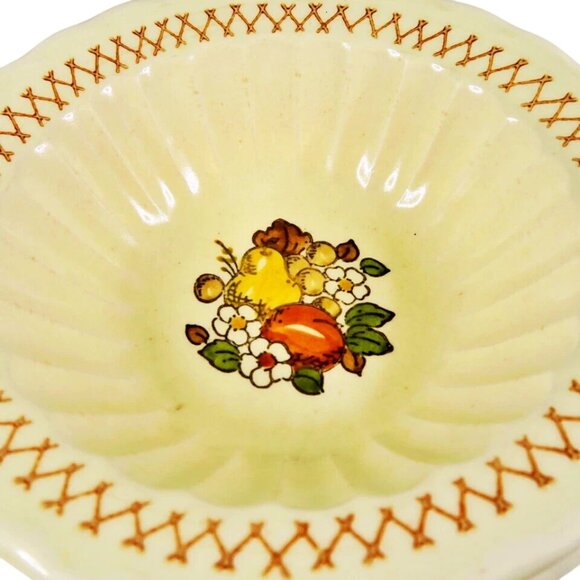 Vernon Ware by Metlox Vintage 1960s Fruit Basket Rimmed Cereal Bowls (Set of 4) - Picture 4 of 5